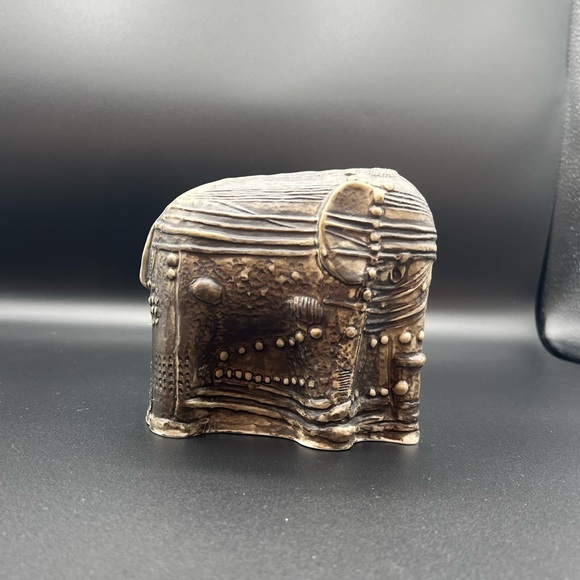 Rorstrand Elephant made in Sweden by Bertil Vallien Vintage Ceramic Figurine - Picture 7 of 10